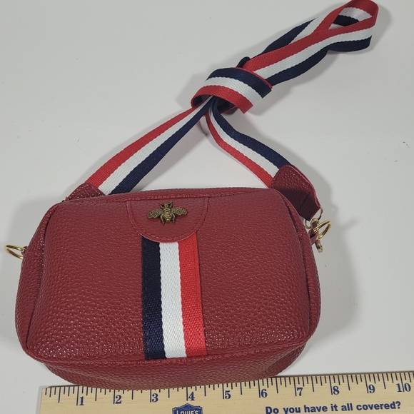 Unbranded Handbags - Red Bumble bee bag unbranded